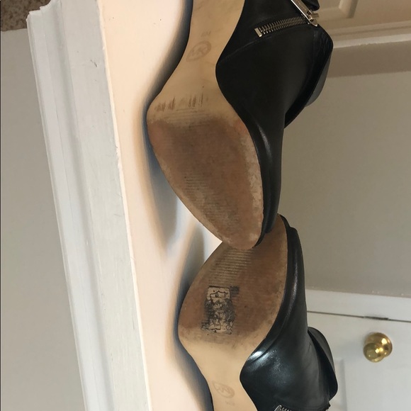Michael Kors peep toe booties - Picture 4 of 6